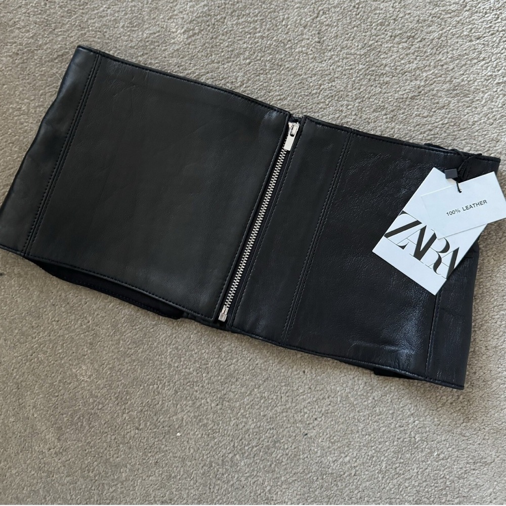 NWT: Zara Black Leather Zip-Up Corset Sz: L
